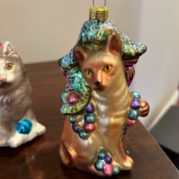 Gorgeous Cat Ornaments Christmas Decorations — Bundle of 3 - Picture 4 of 8